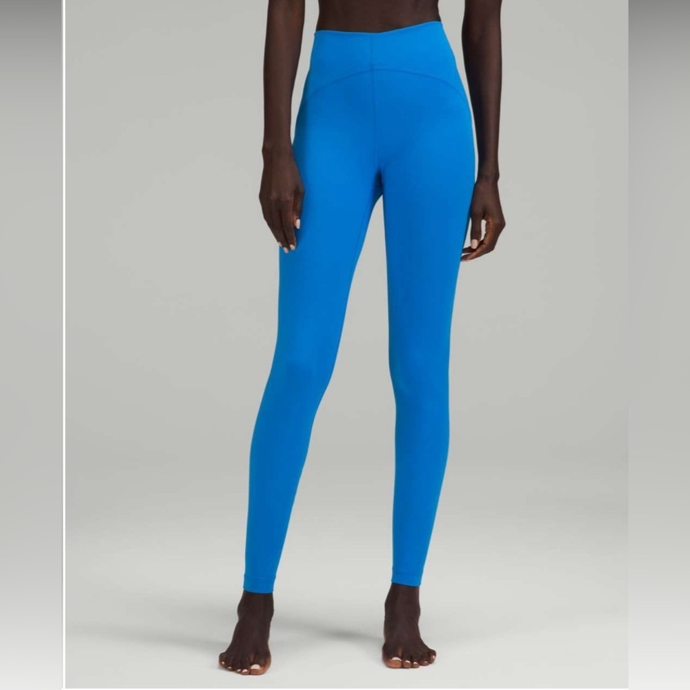 Lululemon InStill High-Rise Tight, size 8
